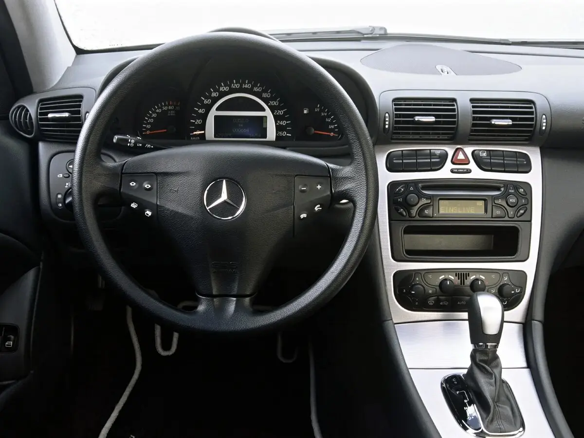 Mercedes-Benz C-Класс AMG II (W203) Хэтчбек 3 дв. — сүрөт 6