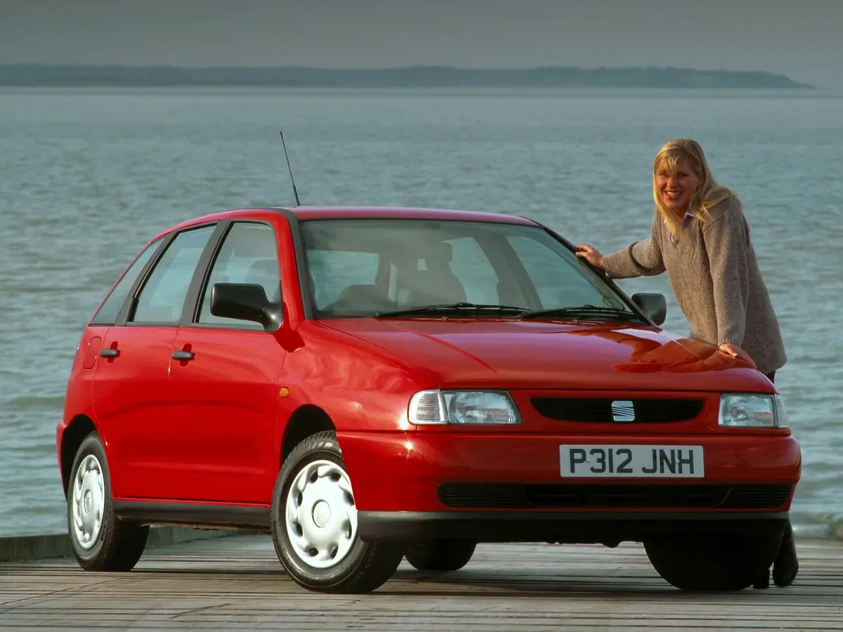 SEAT Ibiza II Хэтчбек 5 дв. — 照片 3