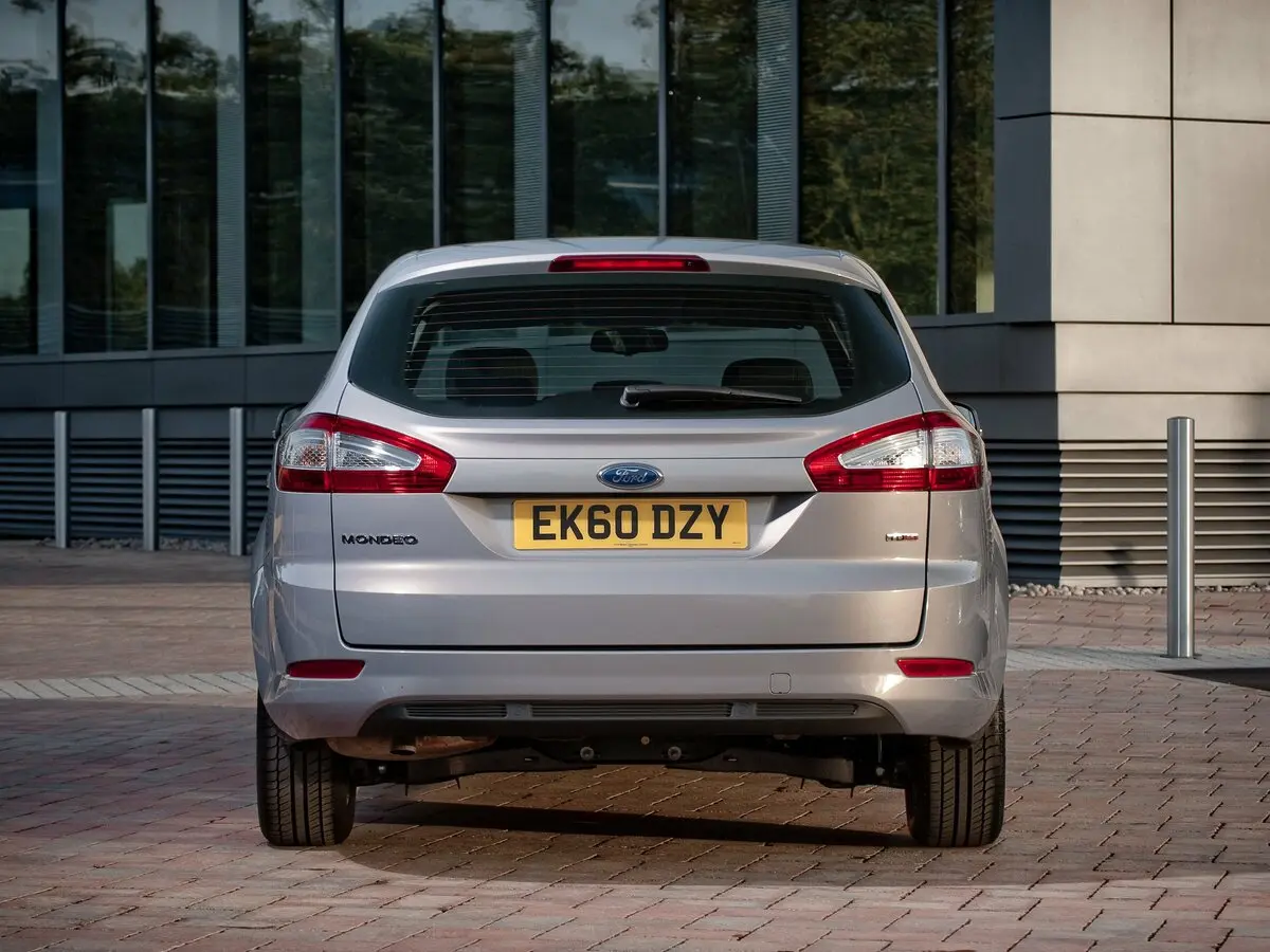 Ford Mondeo IV Рестайлинг Универсал 5 дв. — фото 4