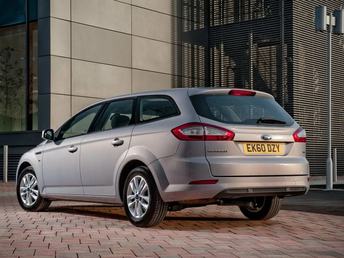 Ford Mondeo IV Рестайлинг Универсал 5 дв. — фото 5