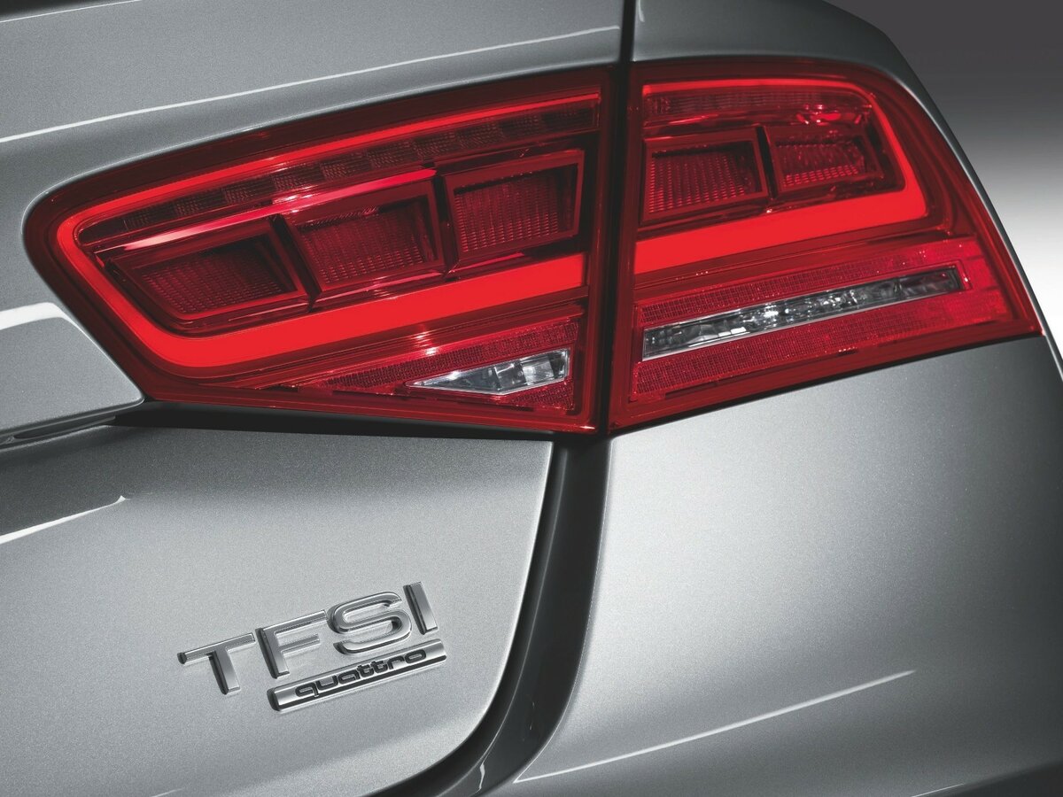 Audi A8 III (D4) Седан Long