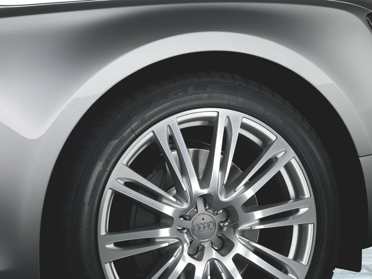 Audi A8 III (D4) Седан Long