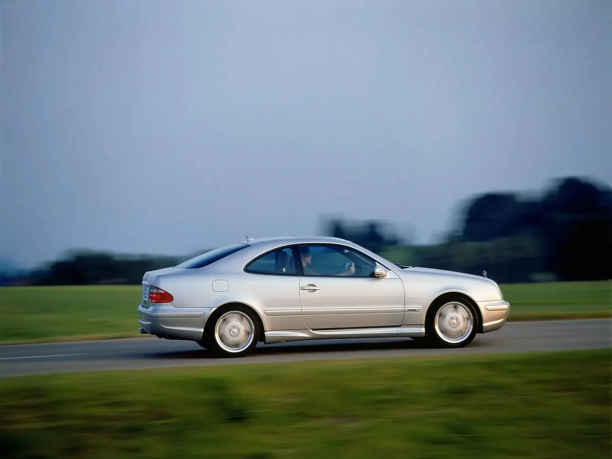 Mercedes-Benz CLK-Класс AMG I (W208) Рестайлинг Купе — сүрөт 2