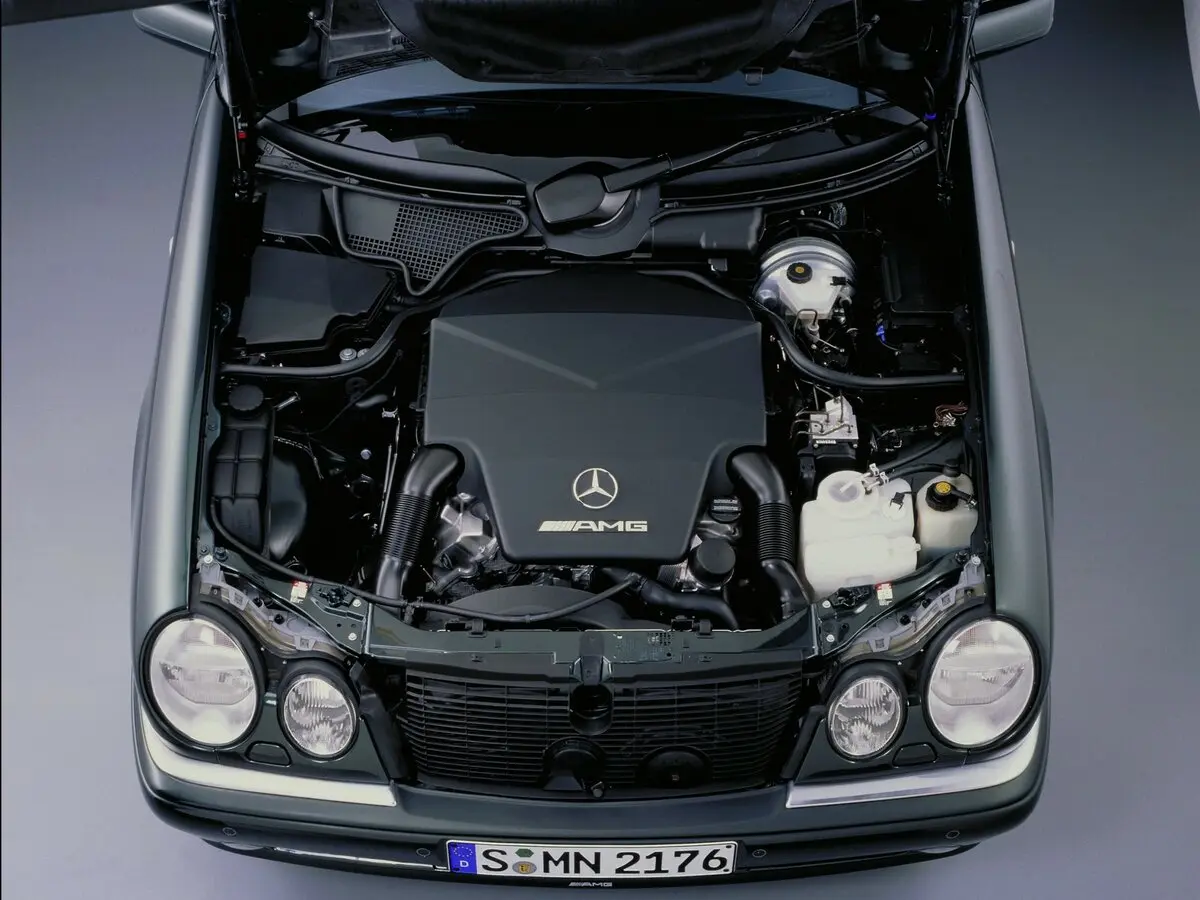 Mercedes-Benz E-Класс AMG II (W210, S210) Универсал 5 дв. — фото 6