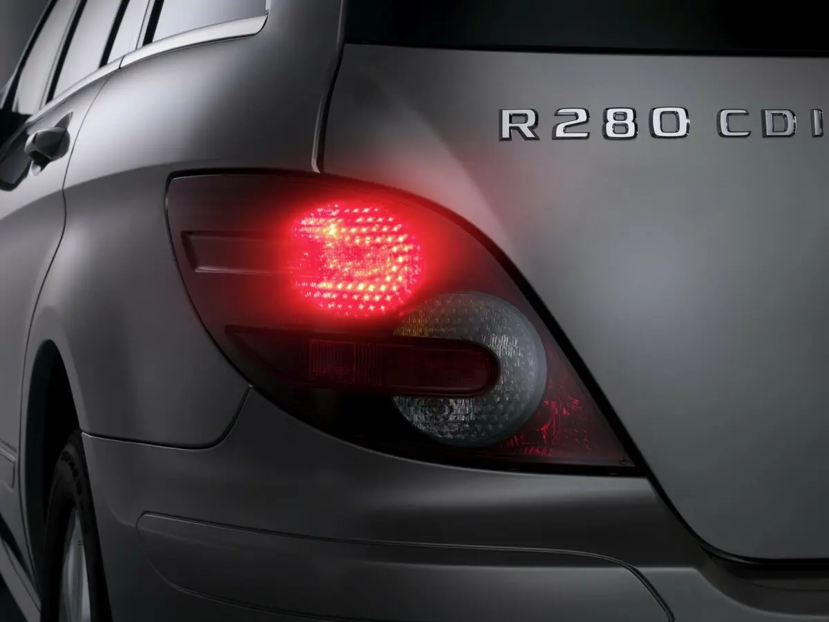 Mercedes-Benz R-Класс I Минивэн — сүрөт 15