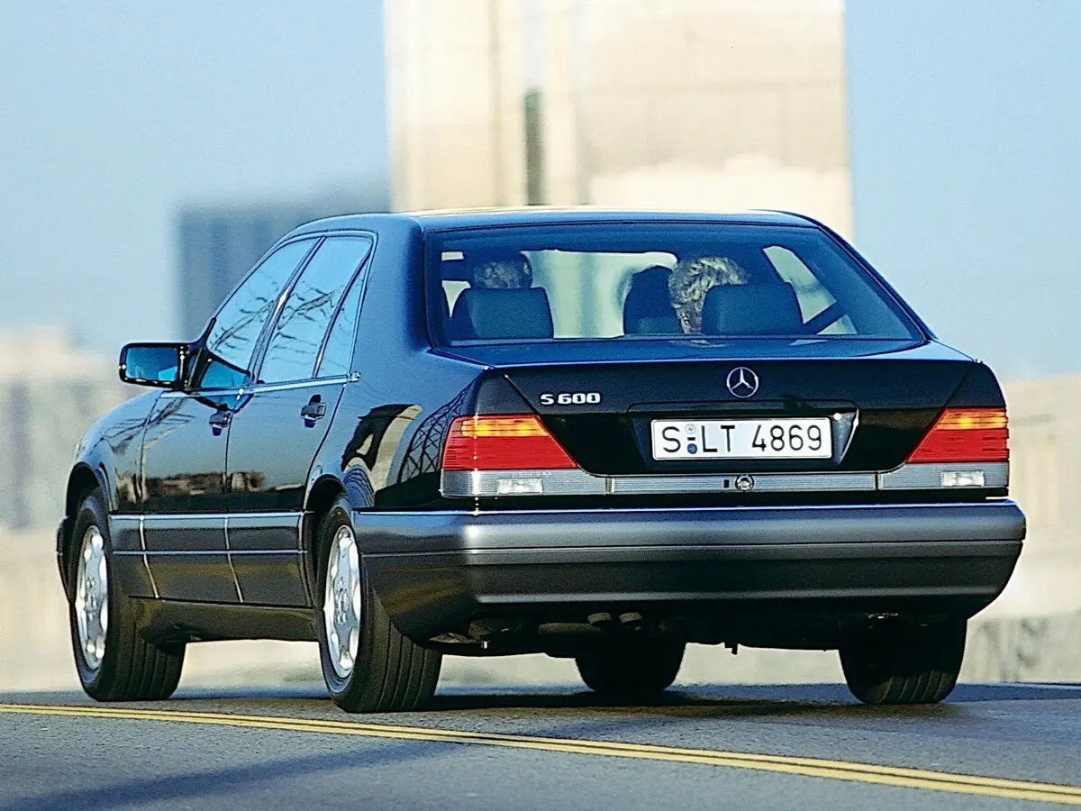 Mercedes-Benz S-Класс III (W140) Рестайлинг Седан Long — фото 5