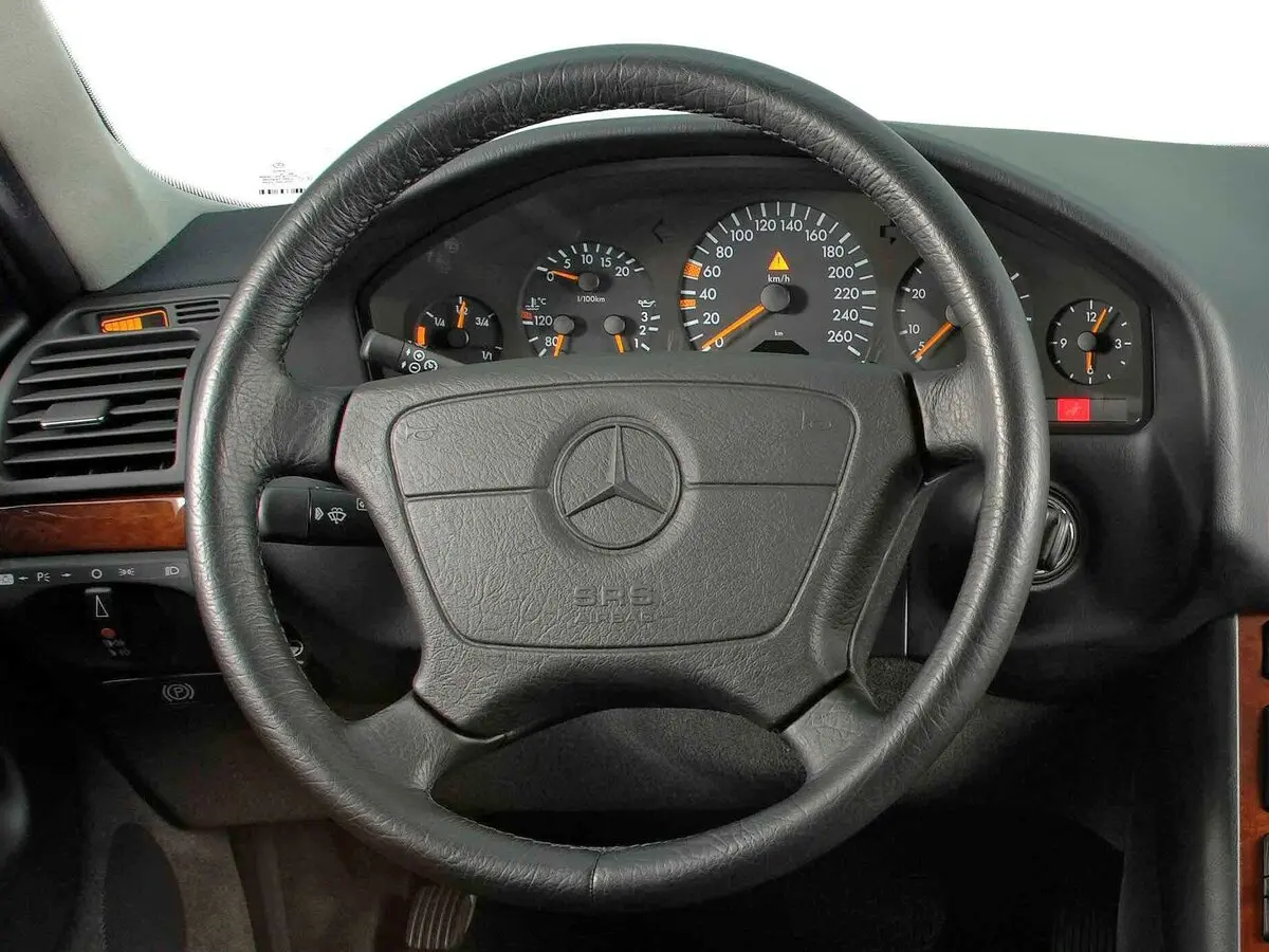 Mercedes-Benz S-Класс III (W140) Рестайлинг Седан Long — фото 7