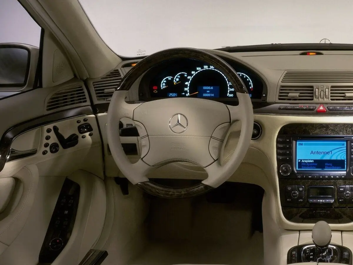 Mercedes-Benz S-Класс IV (W220) Рестайлинг Седан Long — фото 6