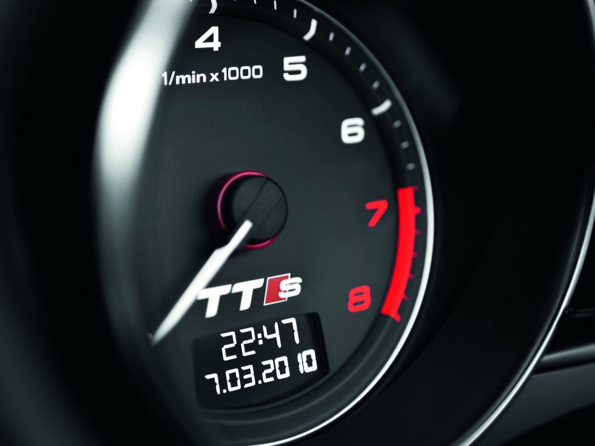 Audi TTS II (8J) Рестайлинг Родстер