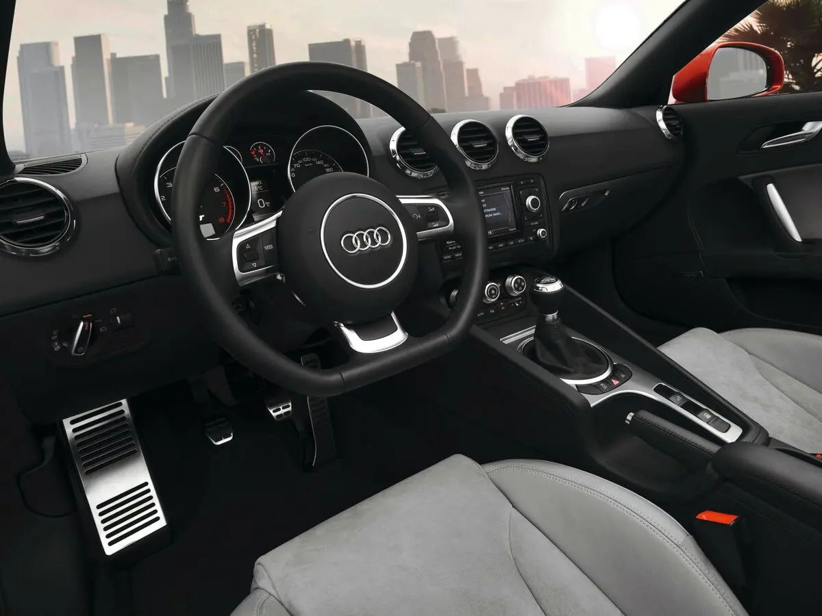 Audi TT II (8J) Рестайлинг Родстер — сүрөт 7