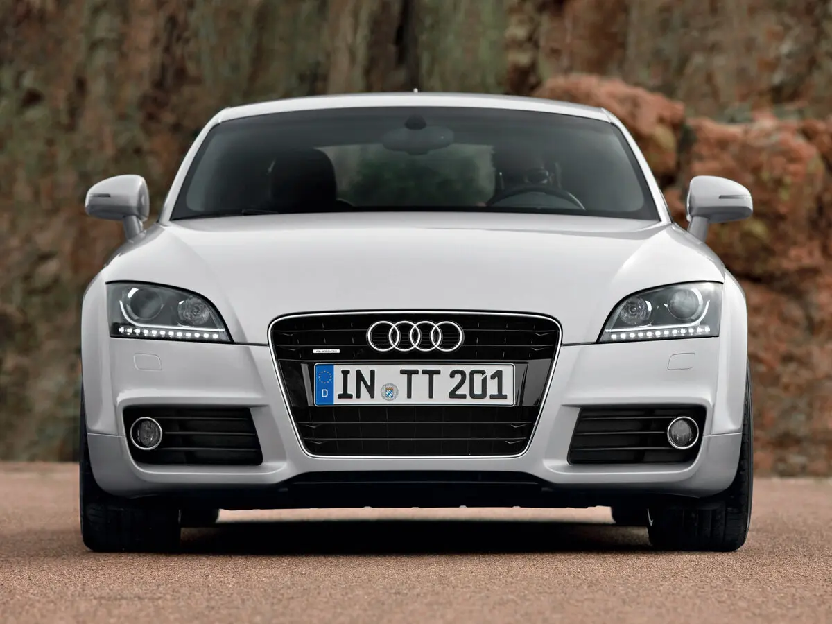 Audi TT II (8J) Рестайлинг Купе — сүрөт 3