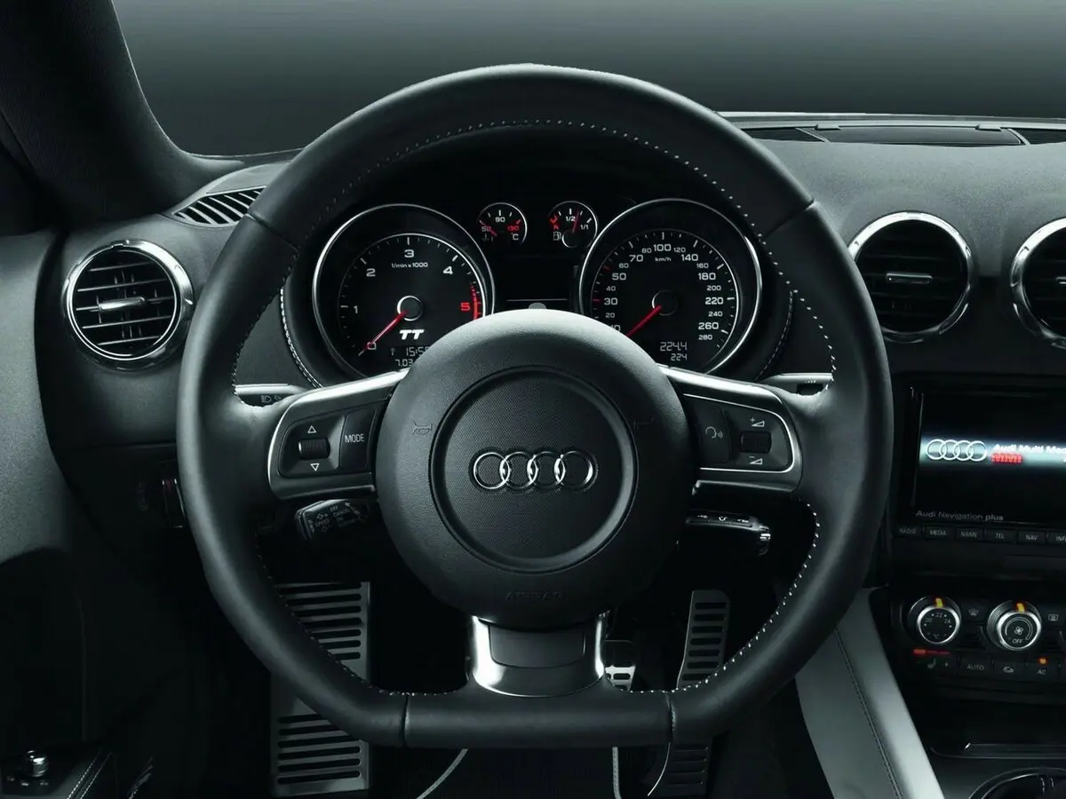Audi TT II (8J) Рестайлинг Купе — сүрөт 7