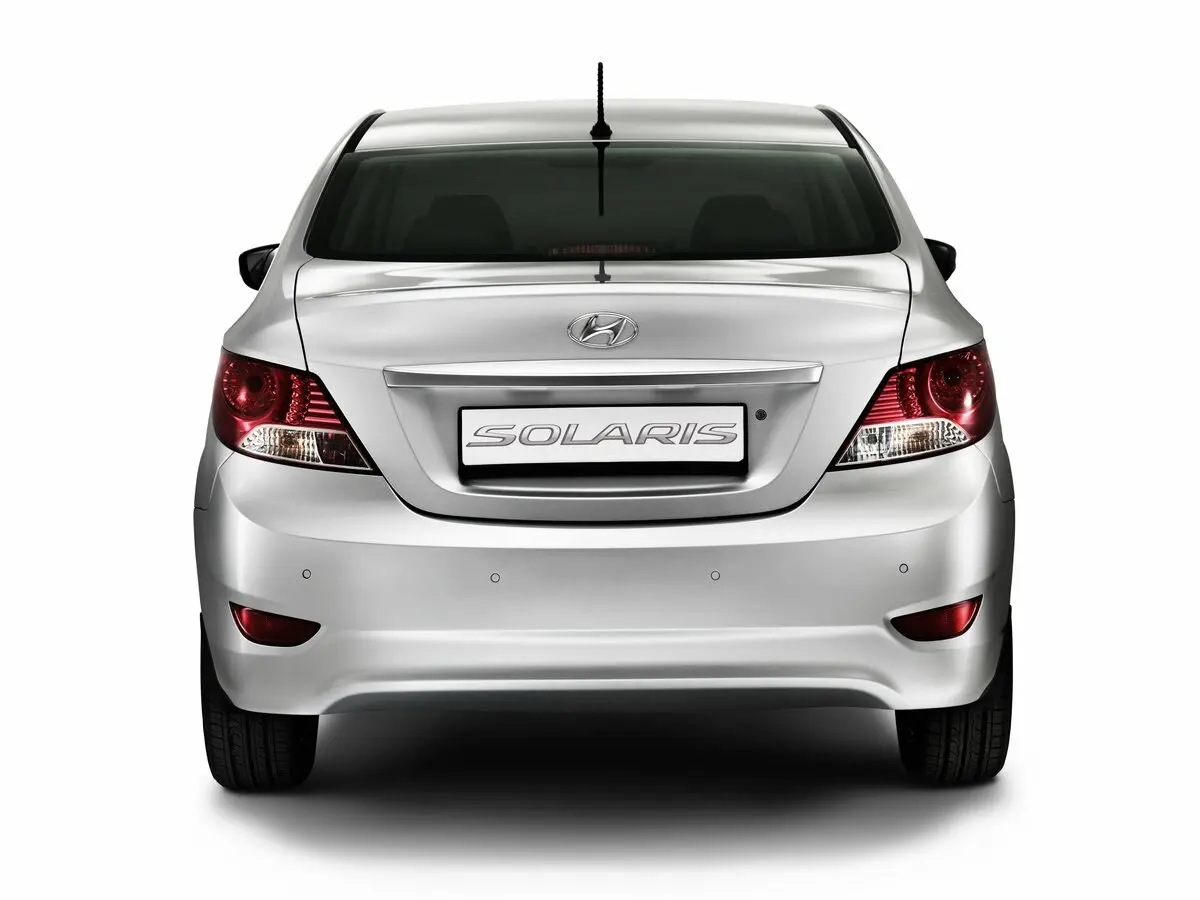 Hyundai Solaris I Седан — сүрөт 4