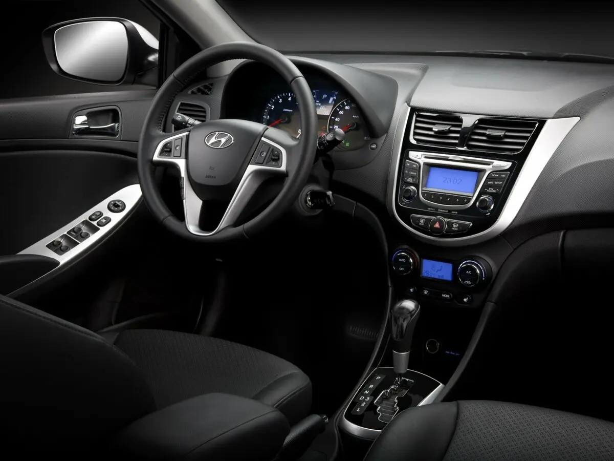 Hyundai Solaris I Седан — сүрөт 7