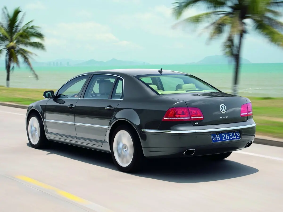 Volkswagen Phaeton I Рестайлинг Седан — сүрөт 4