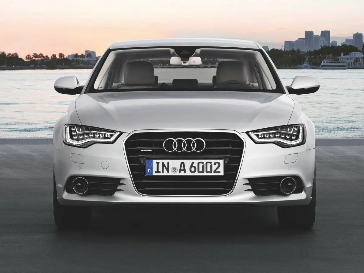 Audi A6 IV (C7) Седан — photo 3