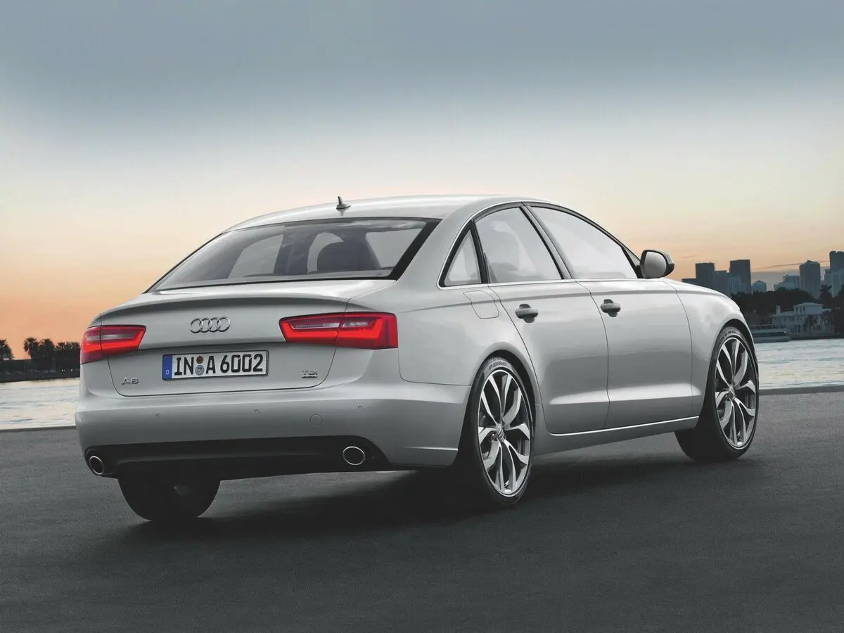 Audi A6 IV (C7) Седан — photo 5