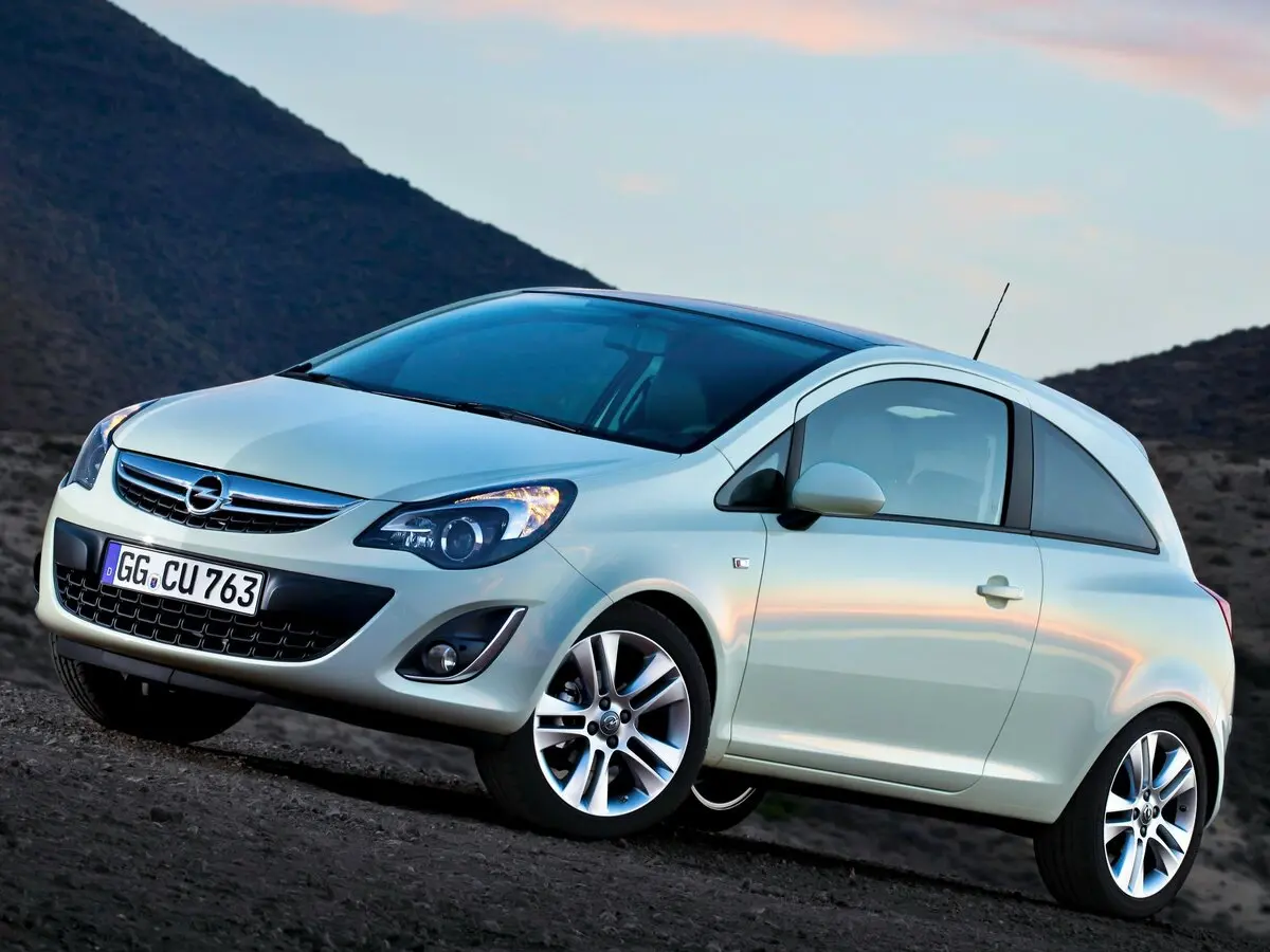 Opel Corsa D Рестайлинг II Хэтчбек 3 дв. — photo 2