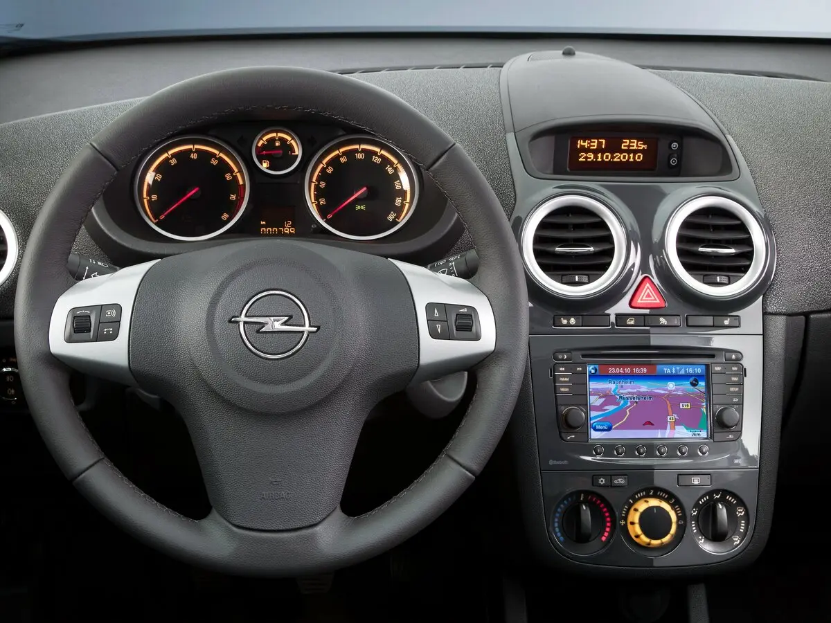Opel Corsa D Рестайлинг II Хэтчбек 3 дв. — photo 6