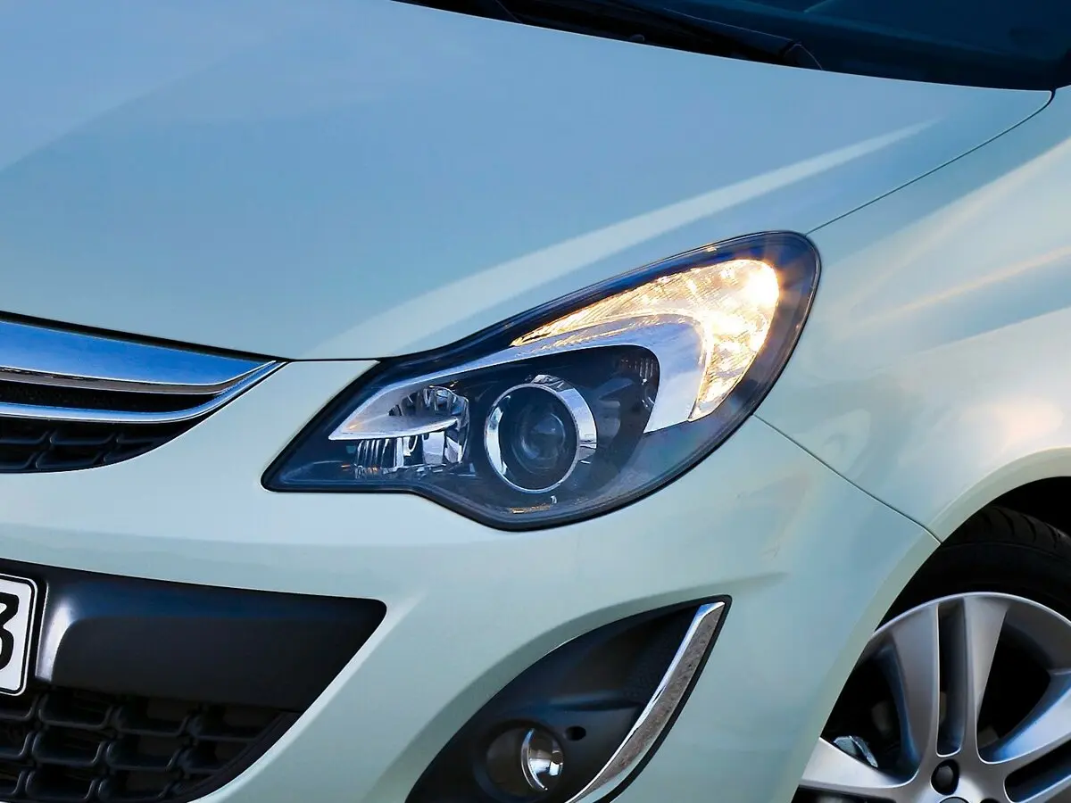 Opel Corsa D Рестайлинг II Хэтчбек 3 дв. — photo 11