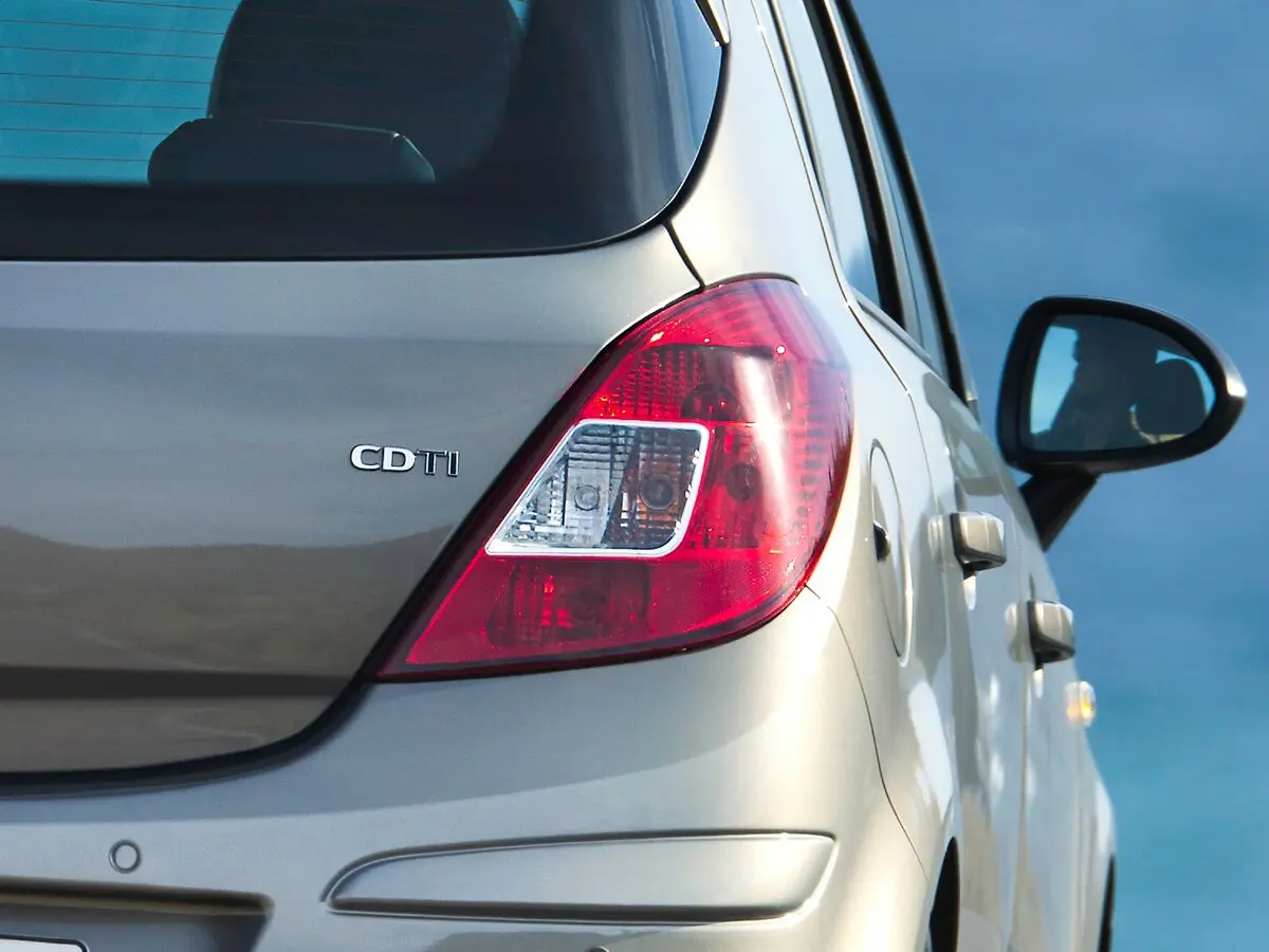 Opel Corsa D Рестайлинг II Хэтчбек 5 дв. — сүрөт 12