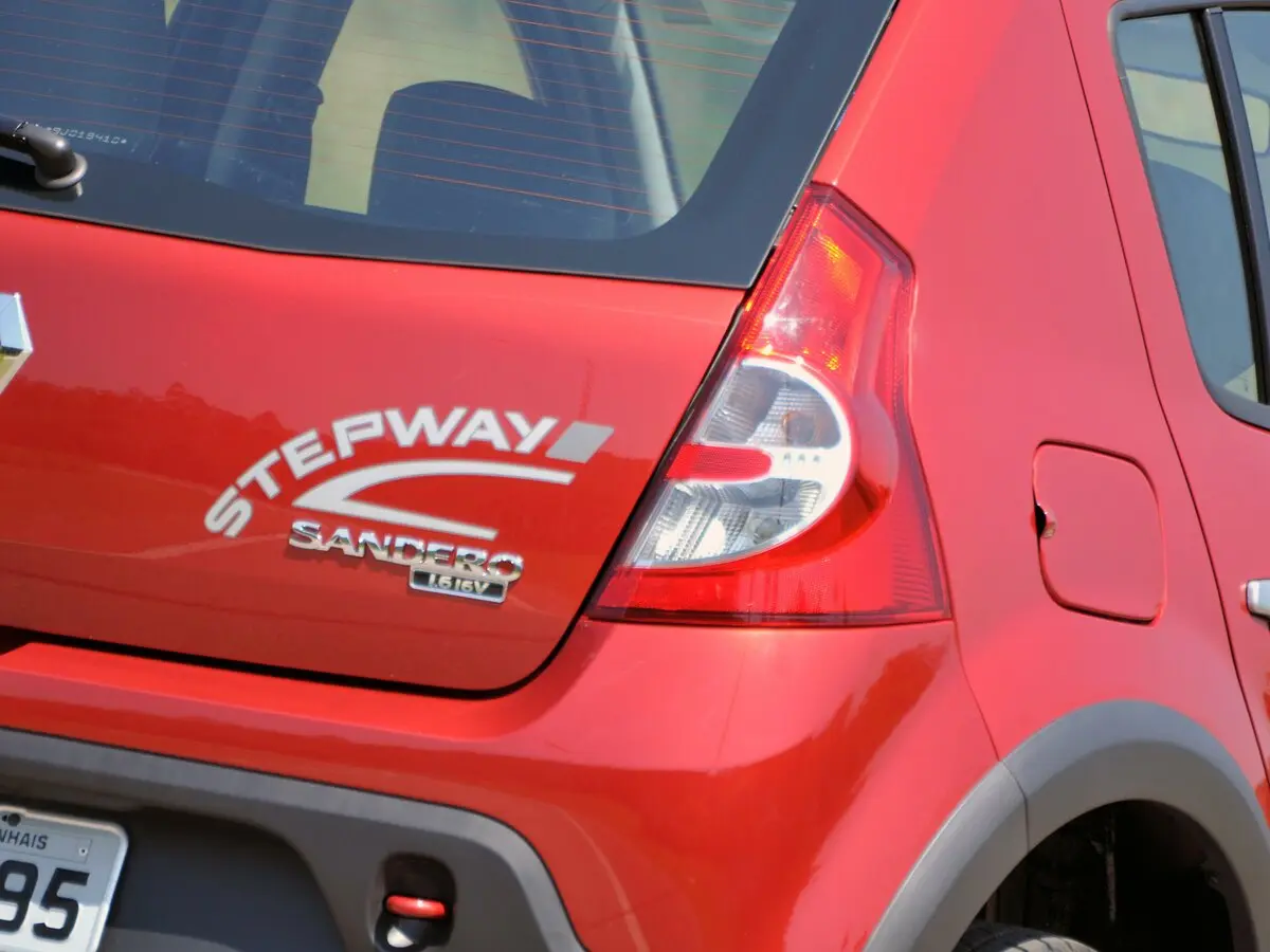 Renault Sandero I Хэтчбек 5 дв. Stepway — фото 11