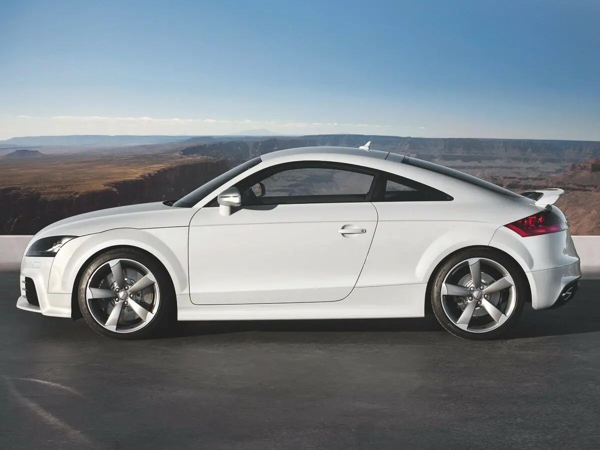 Audi TT RS II (8J) Купе — 照片 2