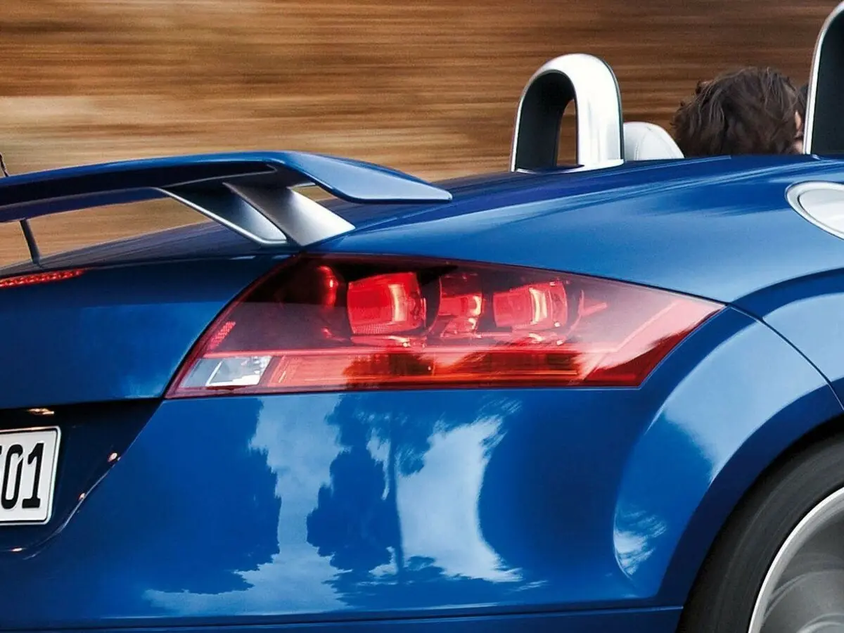 Audi TT RS II (8J) Родстер — 照片 11