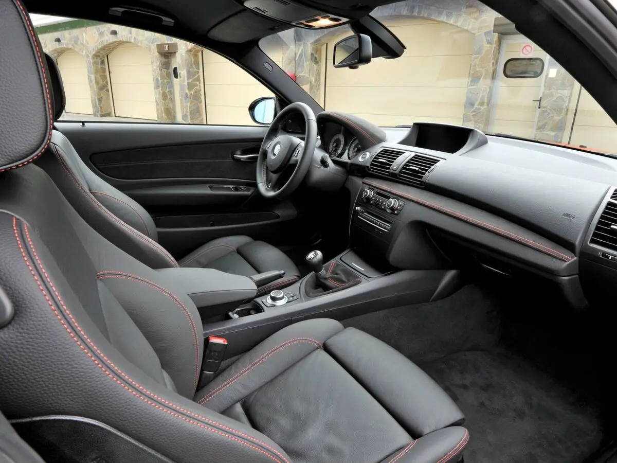 BMW 1M I (E82) Купе — photo 7