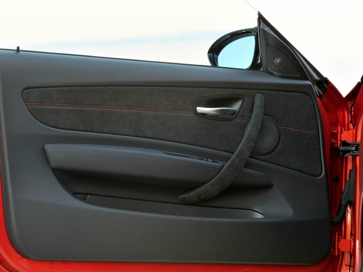 BMW 1M I (E82) Купе
