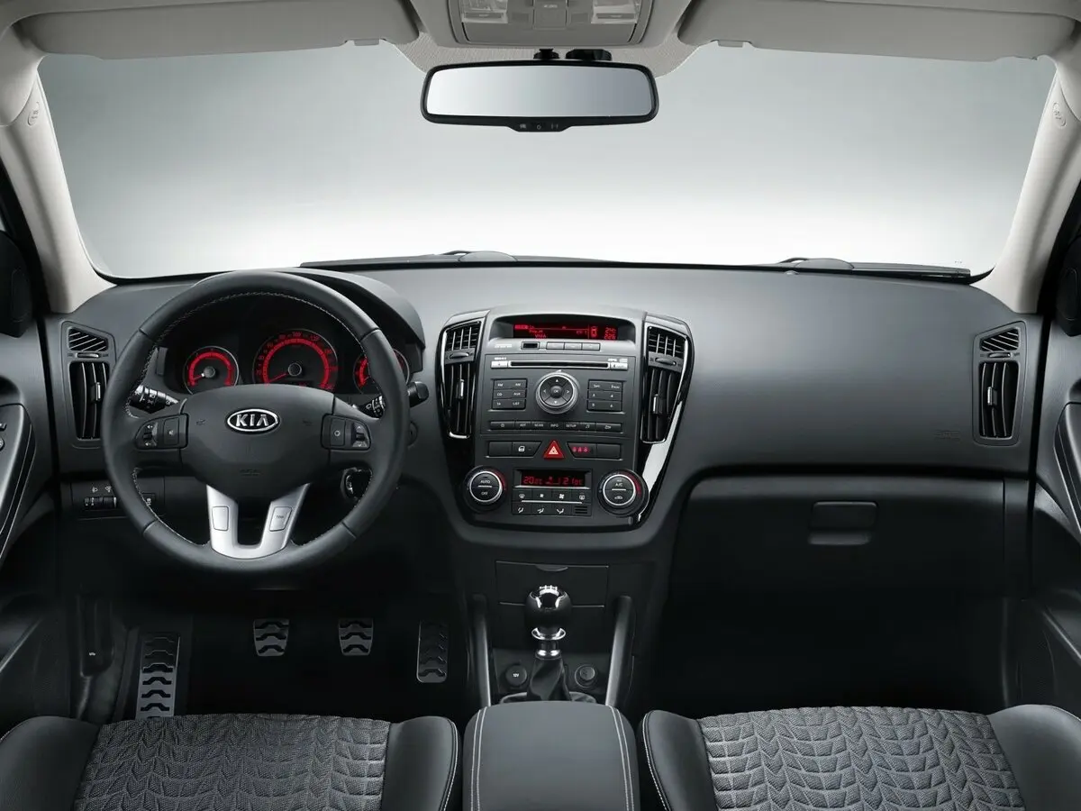 Kia Ceed I Рестайлинг Хэтчбек 3 дв. — сүрөт 6