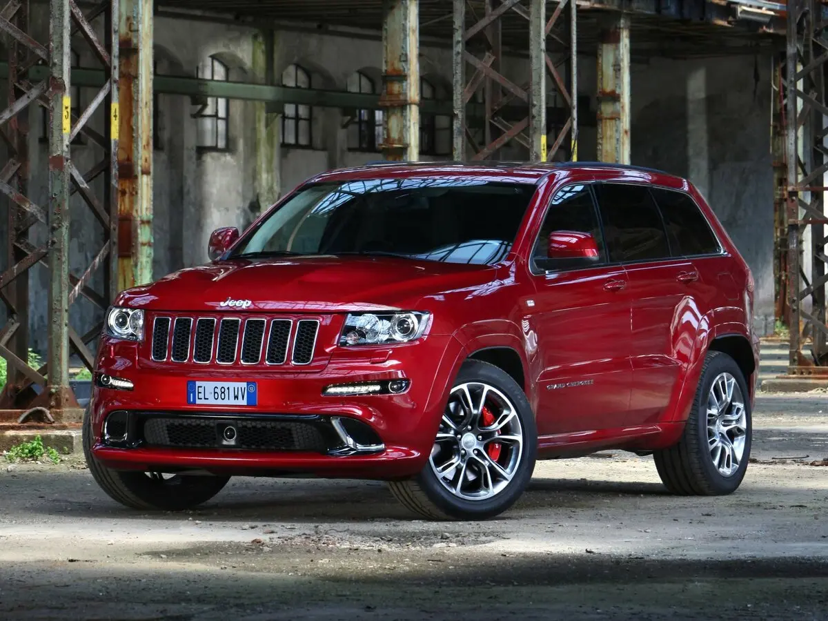 Jeep Grand Cherokee IV (WK2) Внедорожник 5 дв. SRT8