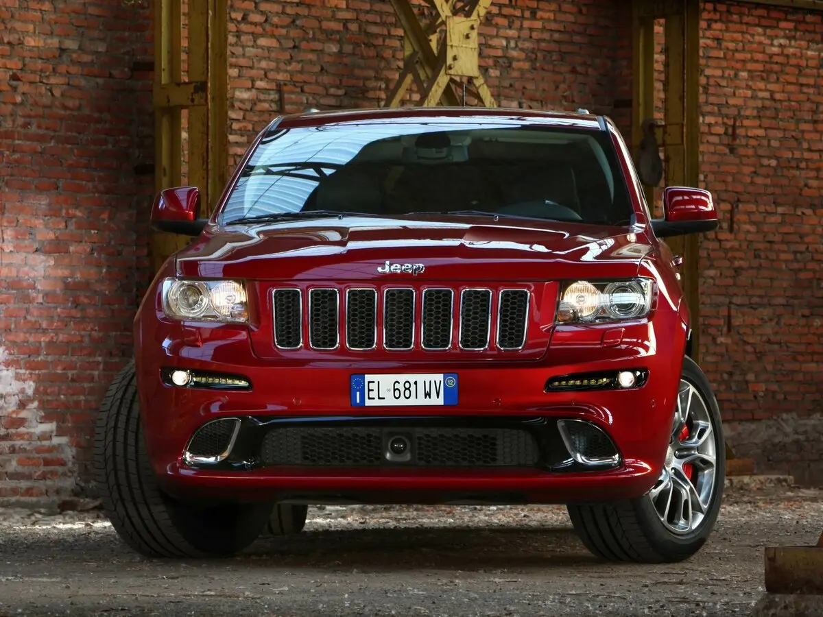 Jeep Grand Cherokee IV (WK2) Внедорожник 5 дв. SRT8 — сүрөт 3