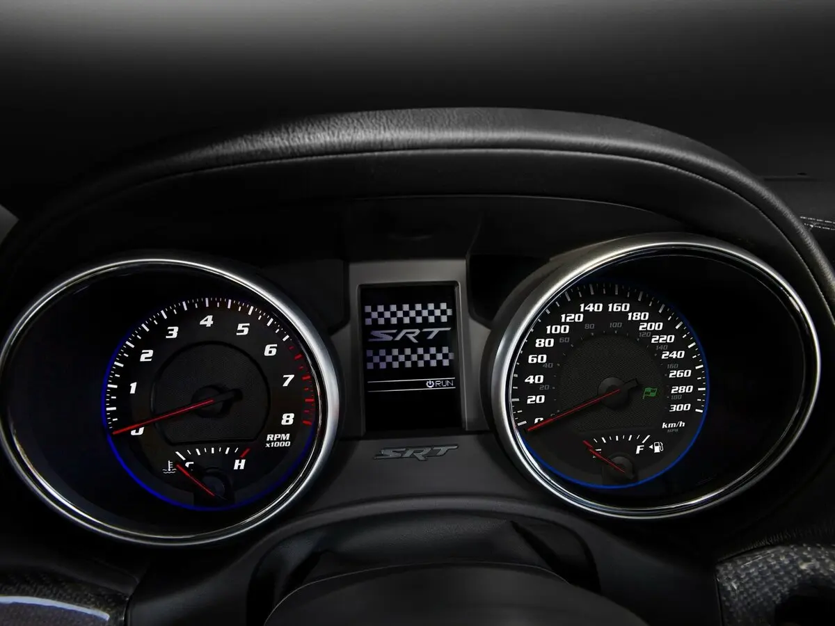 Jeep Grand Cherokee IV (WK2) Внедорожник 5 дв. SRT8 — сүрөт 9