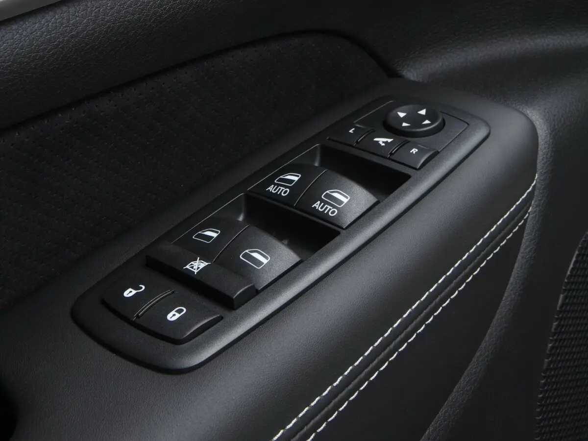Jeep Grand Cherokee IV (WK2) Внедорожник 5 дв. SRT8 — сүрөт 11