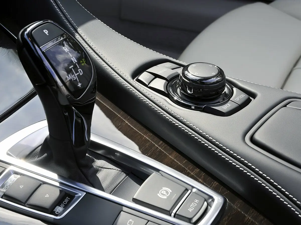 BMW 6 серии III (F06/F13/F12) Кабриолет — сүрөт 11