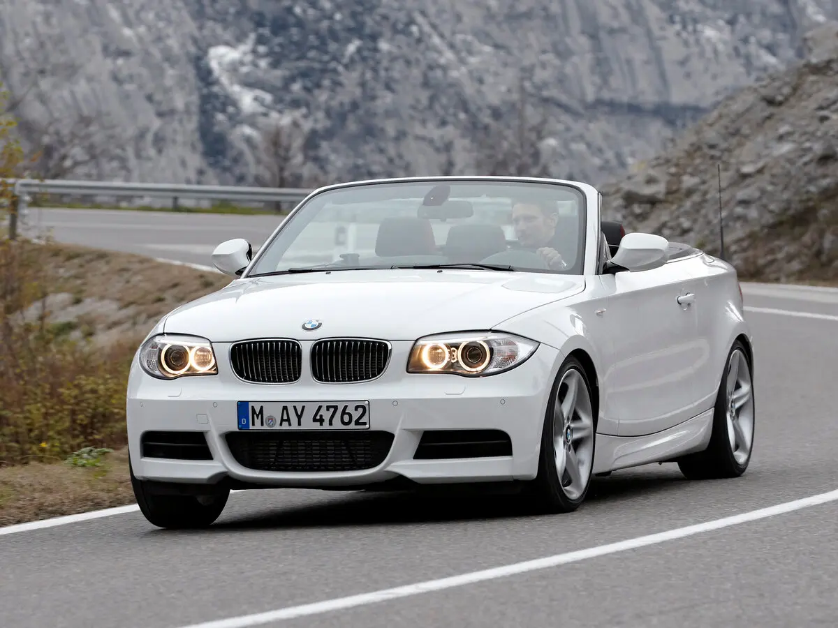 BMW 1 серии I (E82/E88) Рестайлинг 2 Кабриолет