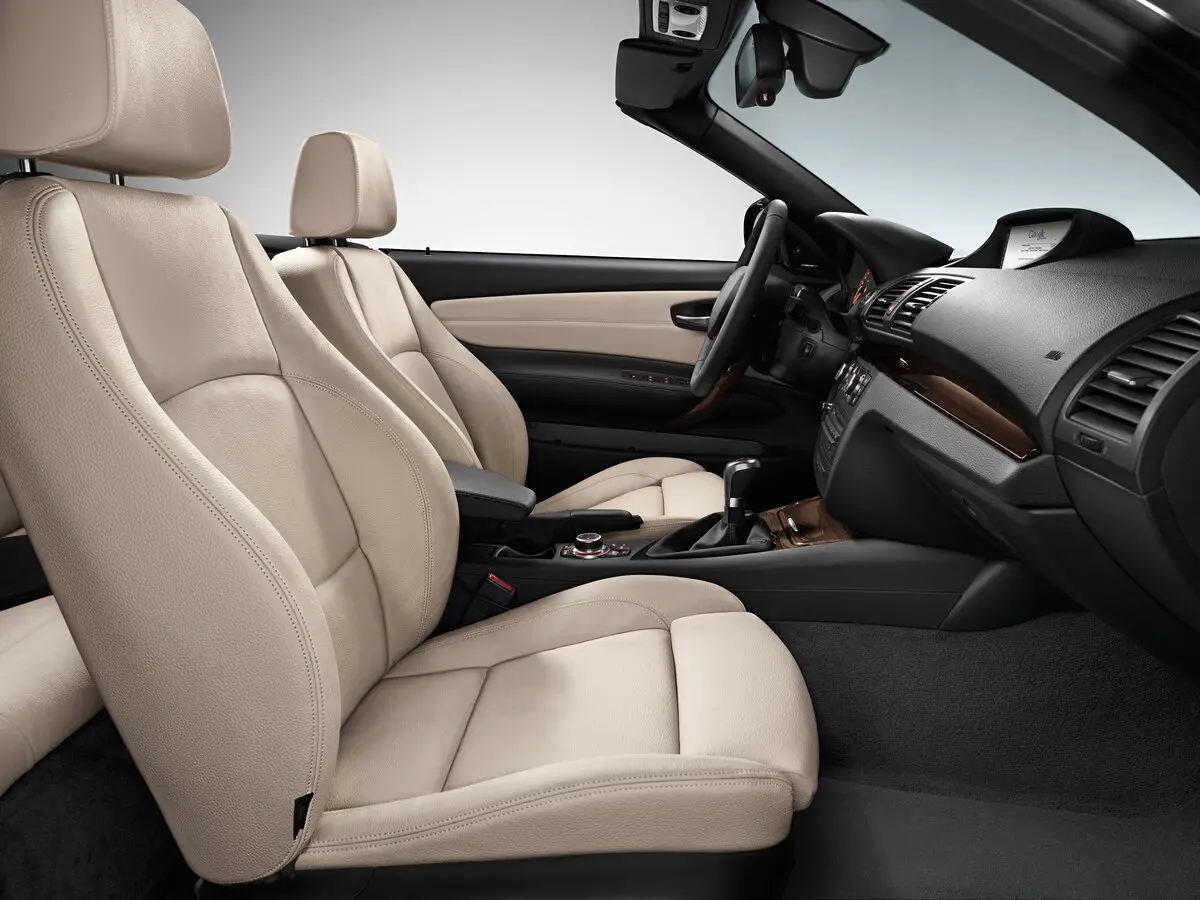 BMW 1 серии I (E82/E88) Рестайлинг 2 Кабриолет — сүрөт 7
