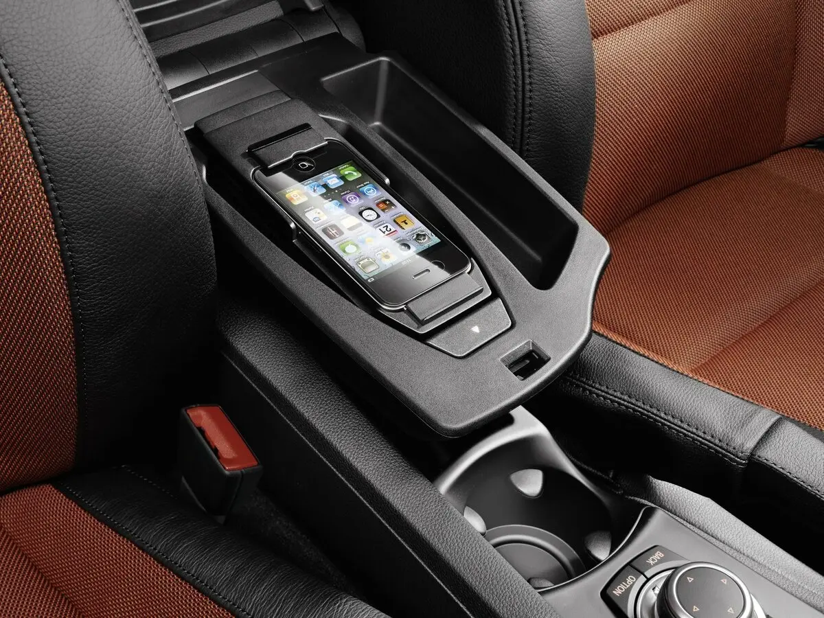 BMW 1 серии I (E82/E88) Рестайлинг 2 Купе — сүрөт 16