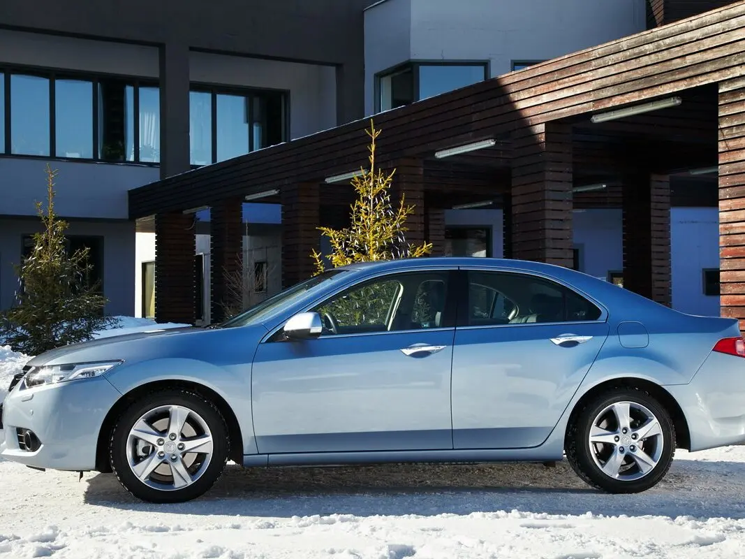 Honda Accord VIII Рестайлинг Седан — фото 2