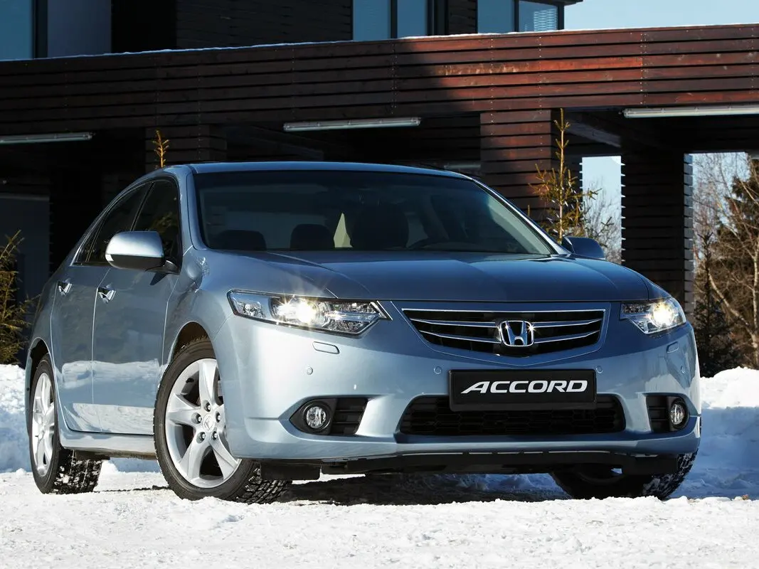 Honda Accord VIII Рестайлинг Седан — фото 3
