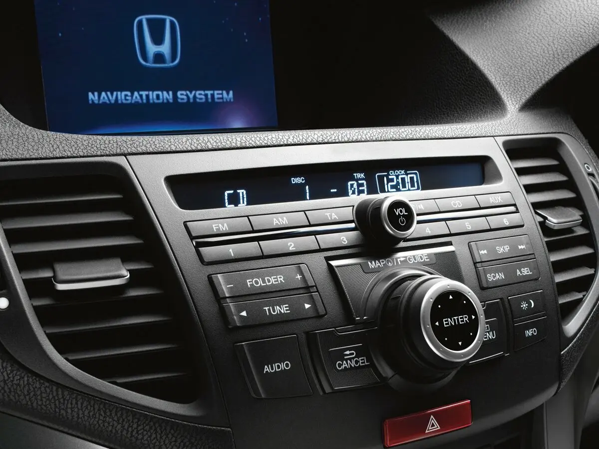 Honda Accord VIII Рестайлинг Седан — фото 12