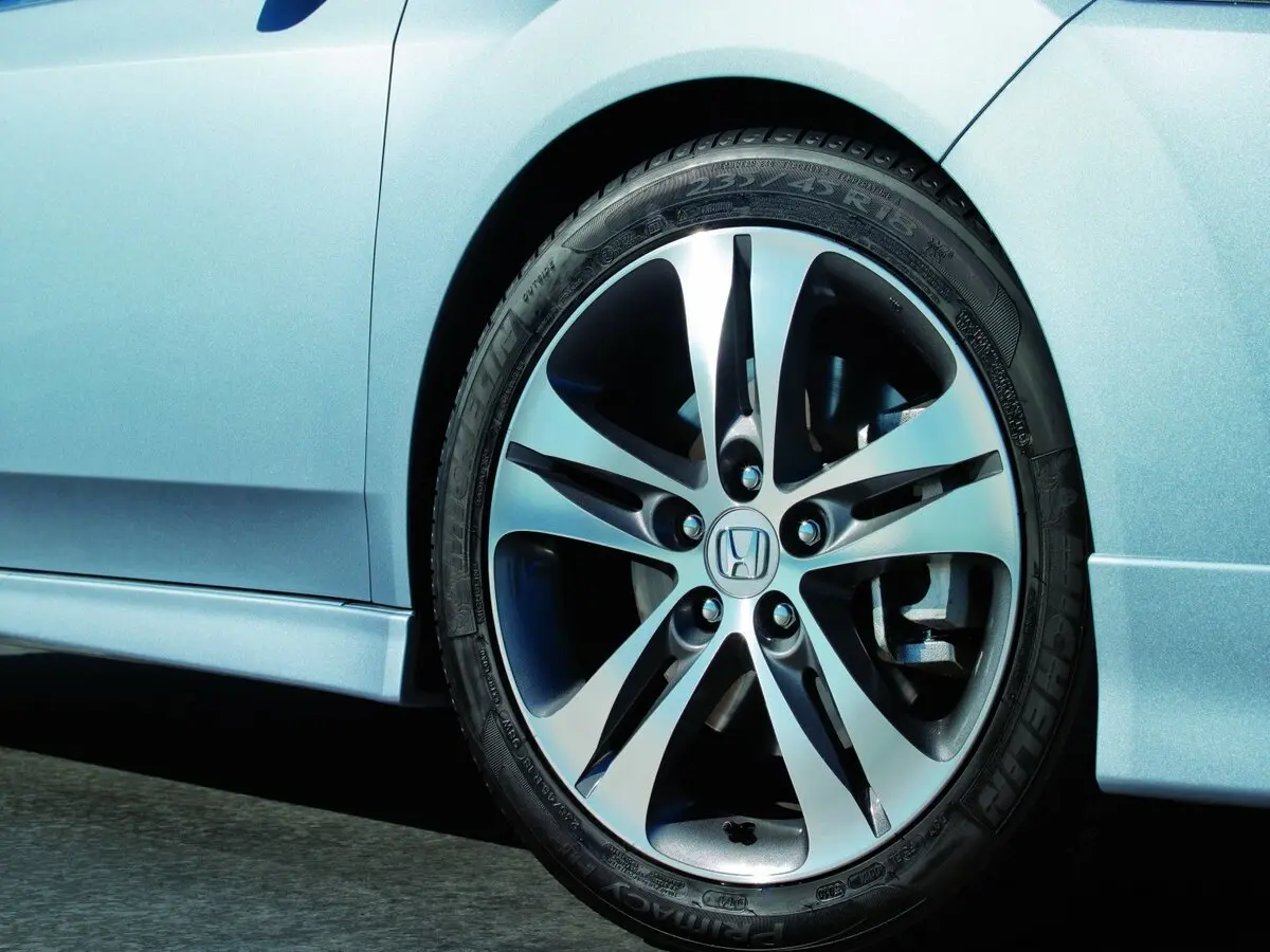 Honda Accord VIII Рестайлинг Седан — фото 14