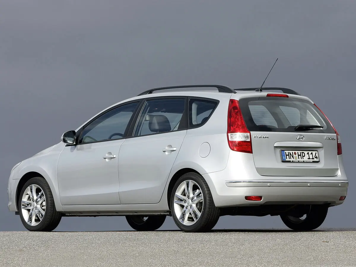 Hyundai i30 I Универсал 5 дв. — фото 5