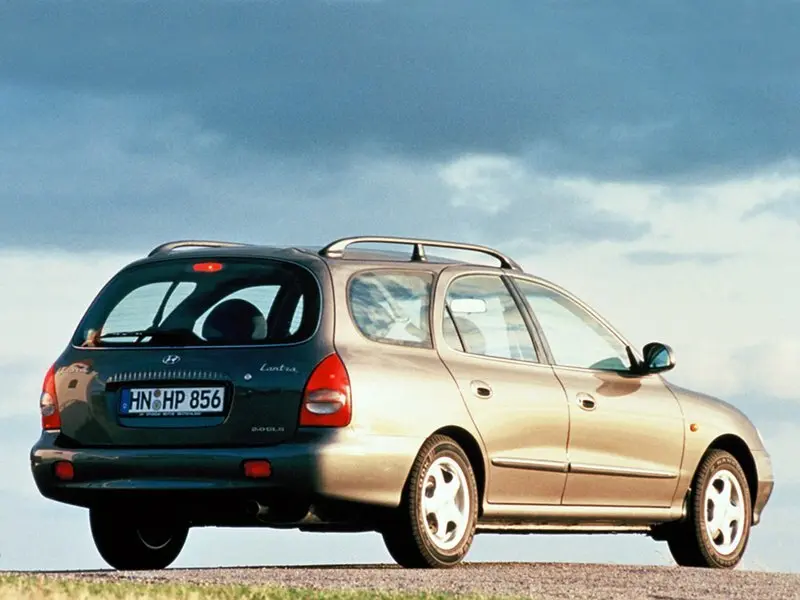Hyundai Lantra II Рестайлинг Универсал 5 дв. — сүрөт 3