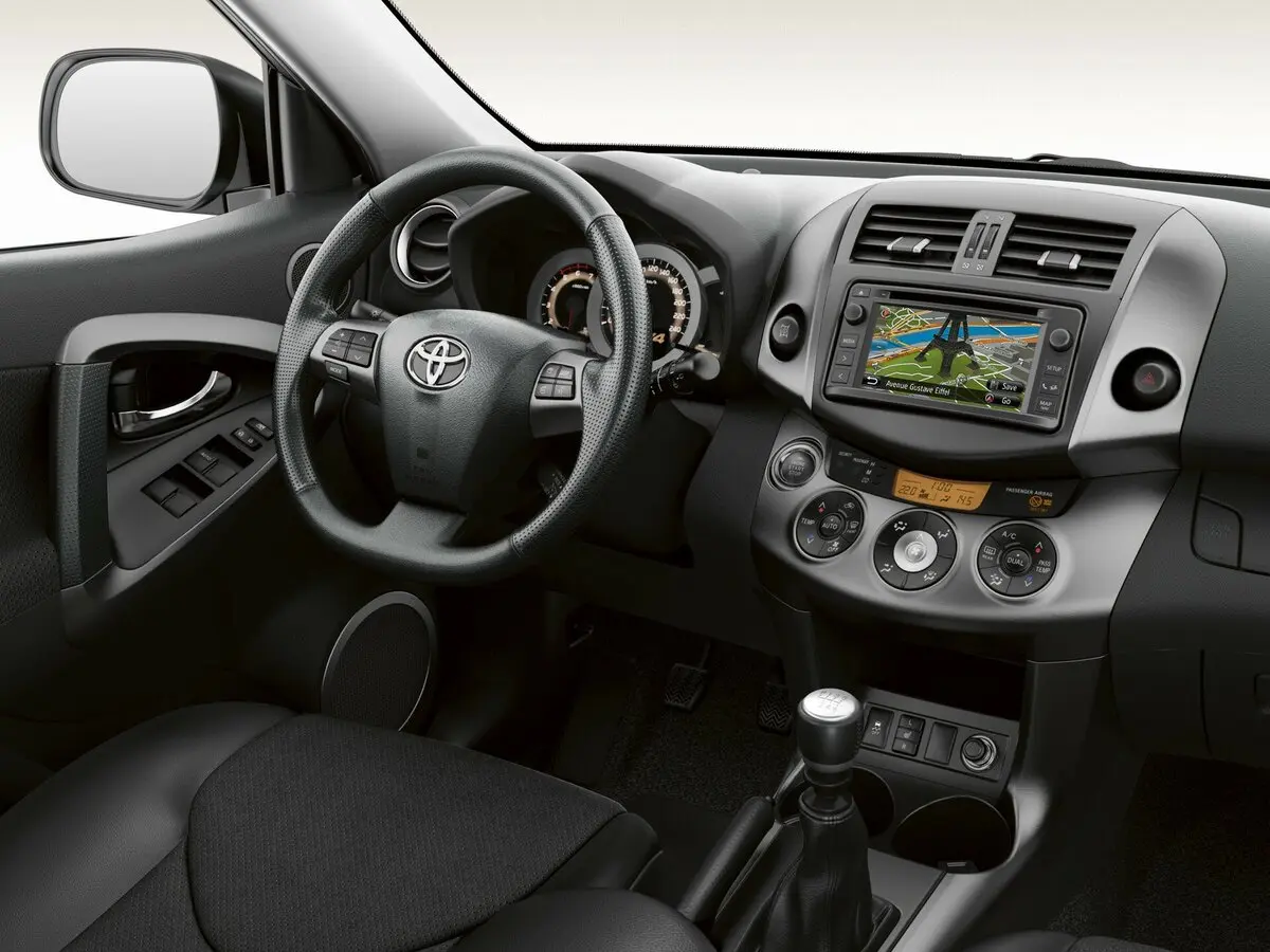 Toyota RAV4 III (XA30) Рестайлинг Внедорожник 5 дв. — фото 6