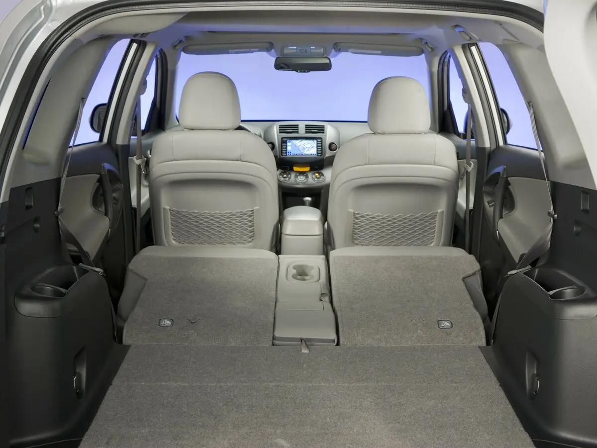 Toyota RAV4 III (XA30) Рестайлинг Внедорожник 5 дв. Long — фото 7