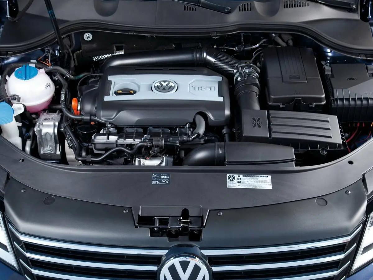 Volkswagen Passat B7 Универсал 5 дв. — фото 10