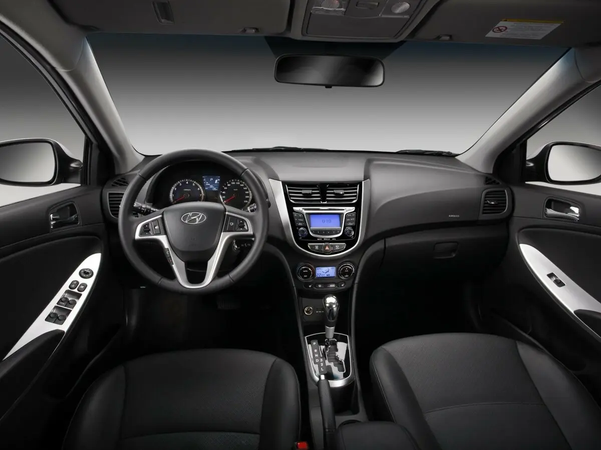 Hyundai Solaris I Хэтчбек 5 дв. — сүрөт 5
