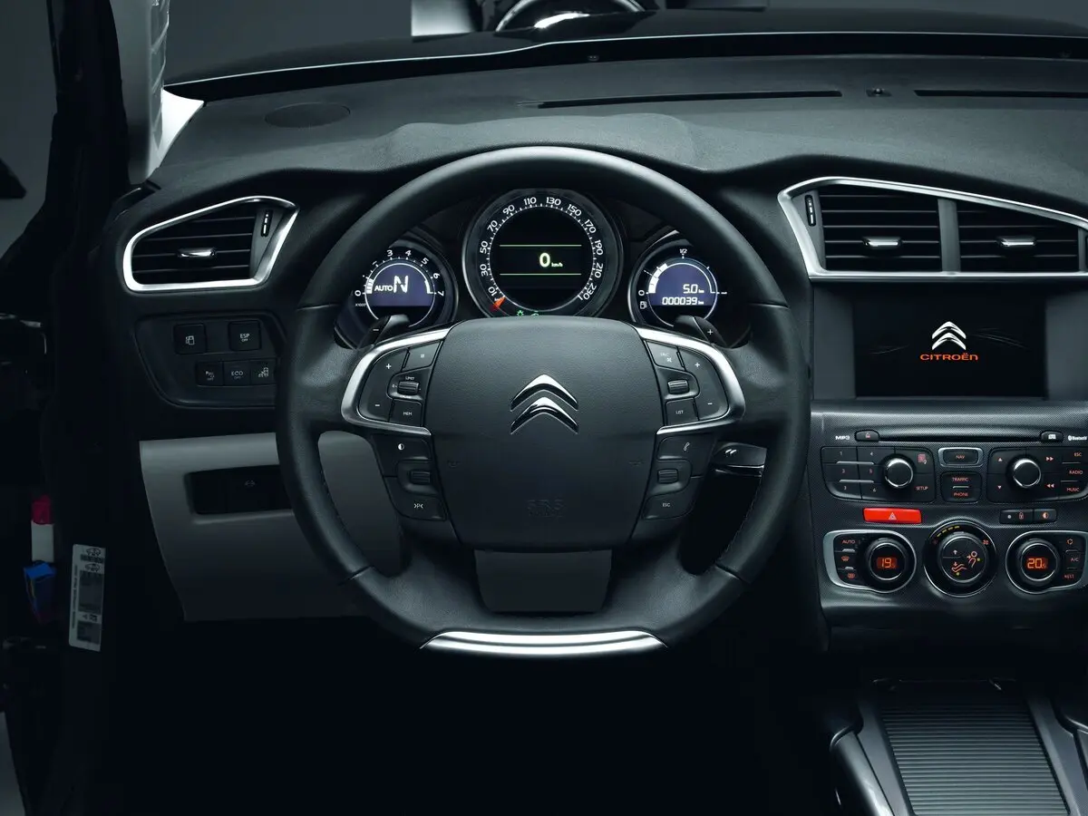 Citroen C4 II Хэтчбек 5 дв. — сүрөт 6